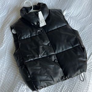 Zara Leather Black puffy vest jacket size M